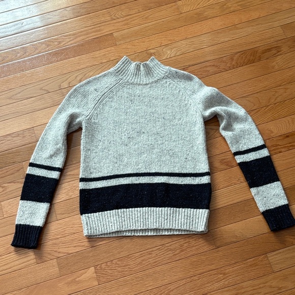 Vintage Sweaters - Vintage Heathered Grey and Navy Striped Turtleneck Sweater